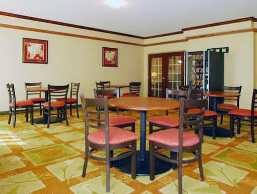 Red Roof Inn & Suites Bloomsburg - Mifflinville Exterior foto